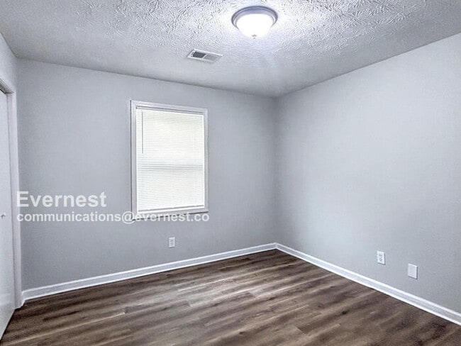Building Photo - 5291 Kemper Pl