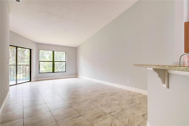 Building Photo - 7863 Sugar View Ct