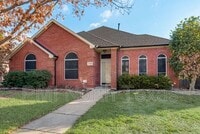 Building Photo - 3708 Bryson Dr