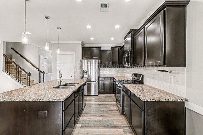 Building Photo - 149 Kingston Drive