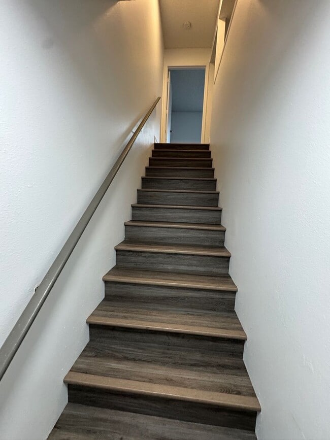 Building Photo - 1197 Bentley Rd