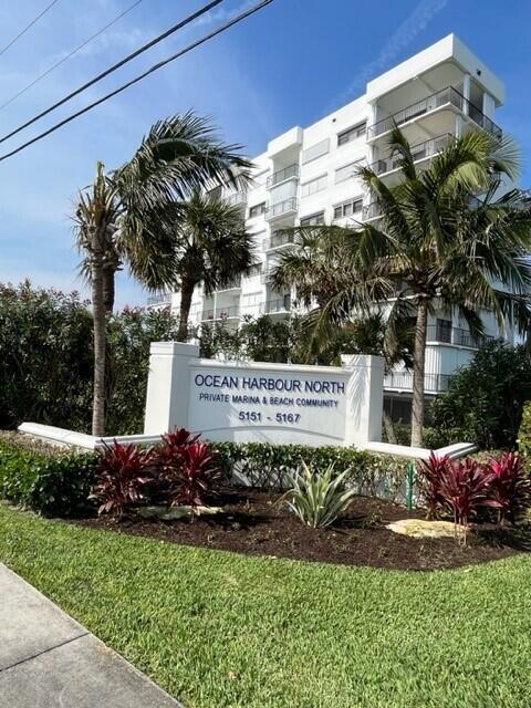 Building Photo - 5151 N Hwy A1A