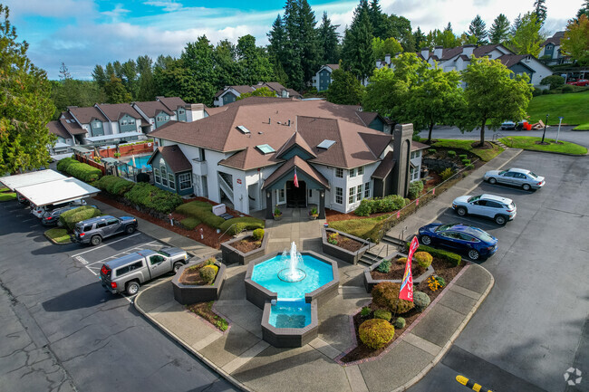Main Leasing Building