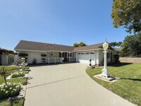 Building Photo - Charming 3-Bed, 2-Bath Home in the Heart of Ventura | 1,465 Sq Ft