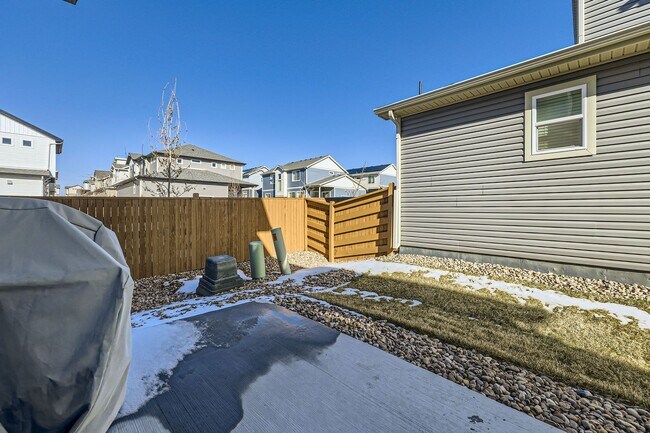 Building Photo - 10196 Worchester St