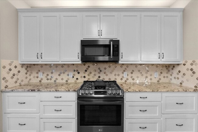 Building Photo - 8306 Hampton Bay Drive