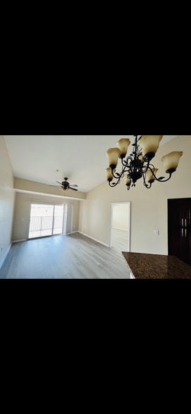 Building Photo - 4240 San Marino Blvd