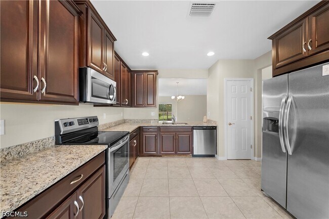 Building Photo - 3278 Birchin Ln