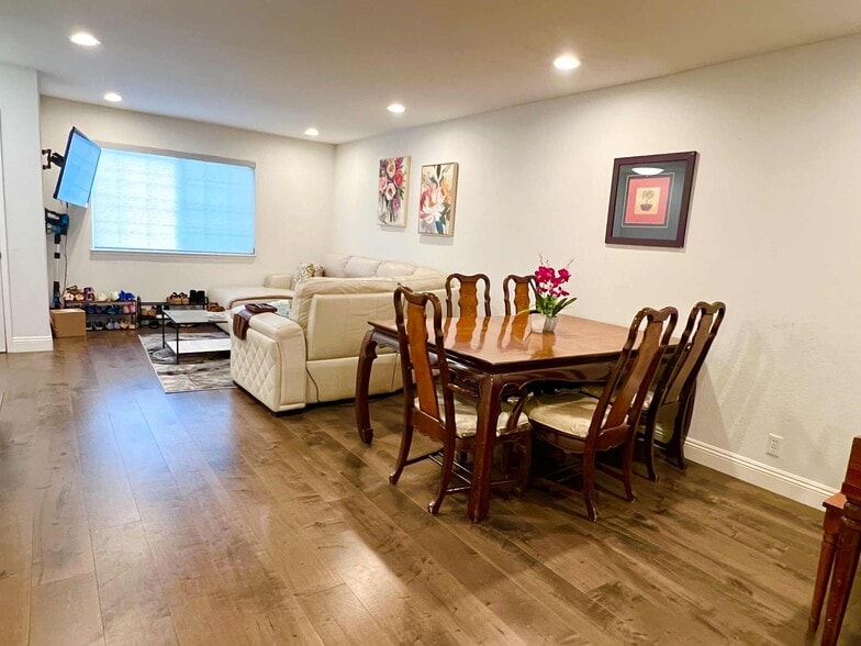 Building Photo - 870 Fremont St