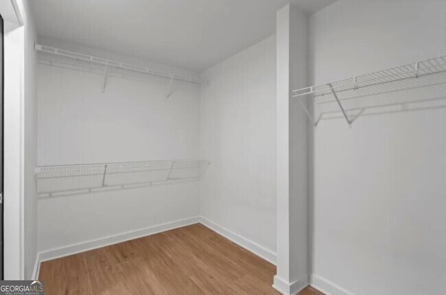 Building Photo - 230 18th St NW