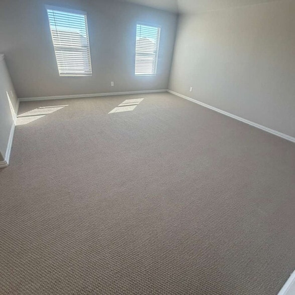 Building Photo - 2208 Palomino Ln