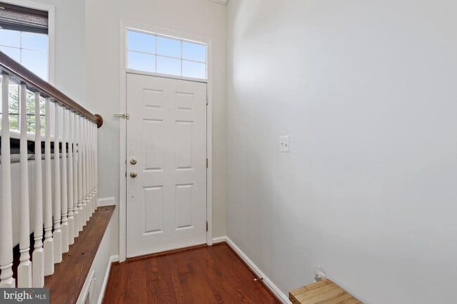 Building Photo - 22054 Dilworth Square