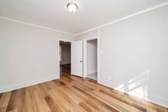 Building Photo - Your Perfect Pell City Retreat – Stylish, Spacious & Ready to Call Home!