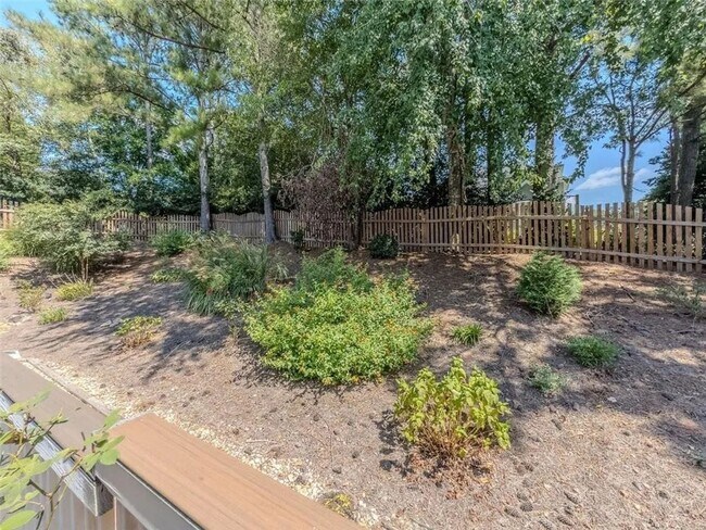 Building Photo - Spacious 6-bedroom house in MILL CREEK cluster in Dacula