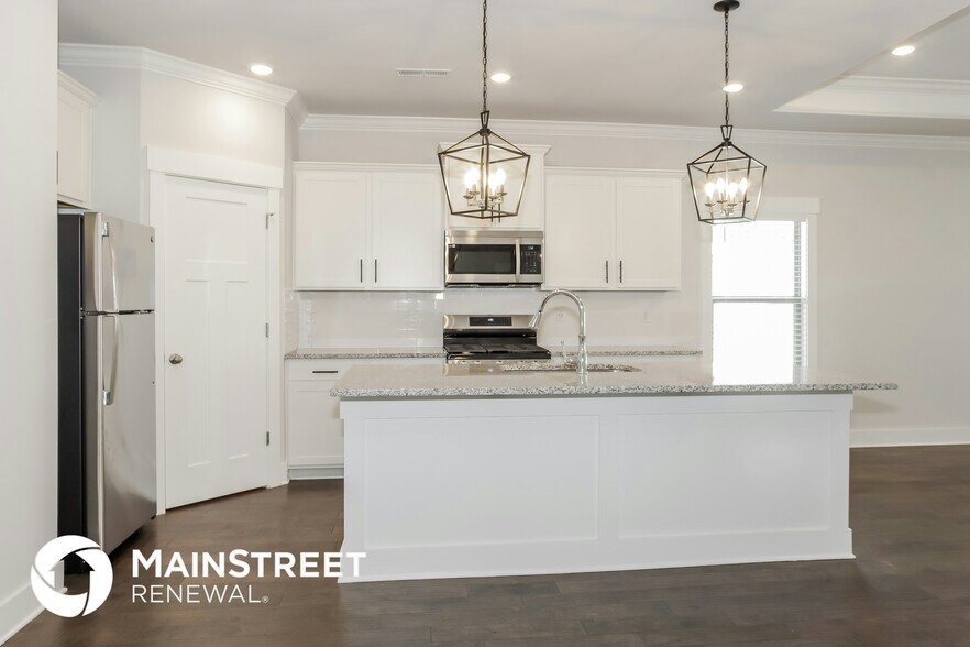 Building Photo - 14628 River Birch Ln