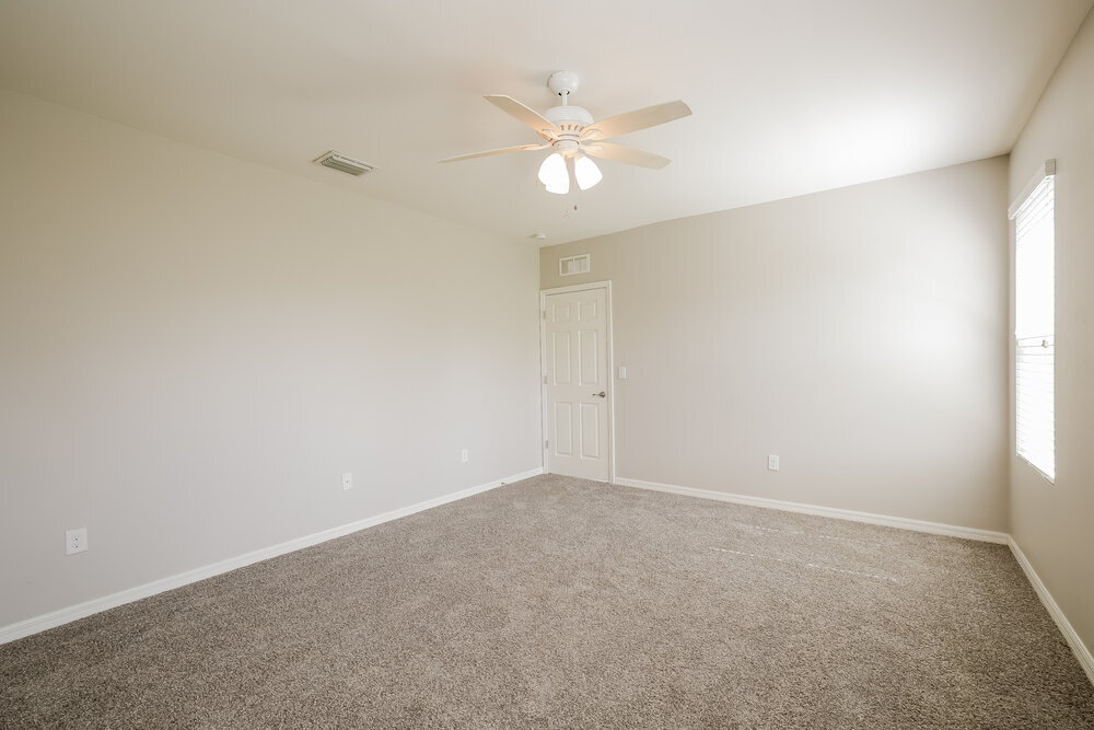 Building Photo - 1301 SW 9th Ct