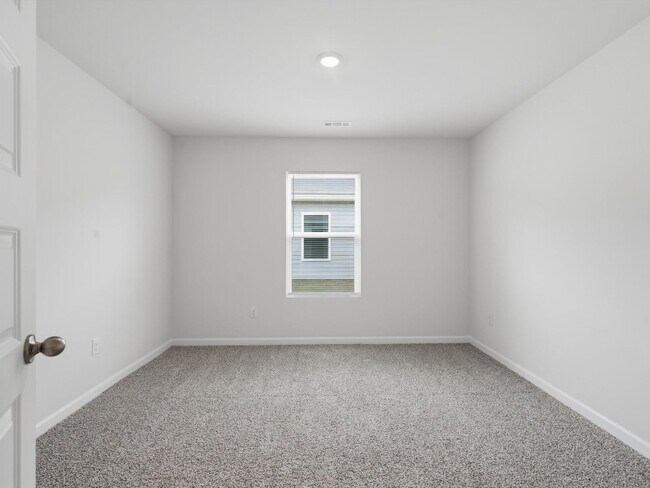 Building Photo - 9919 Sequoyah Cv Dr SE