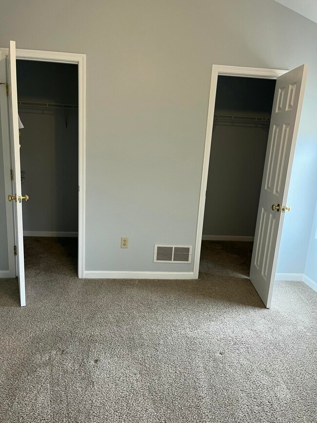 Building Photo - 11328 Sheffield Ln