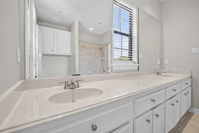 Building Photo - 3515 Durness Way
