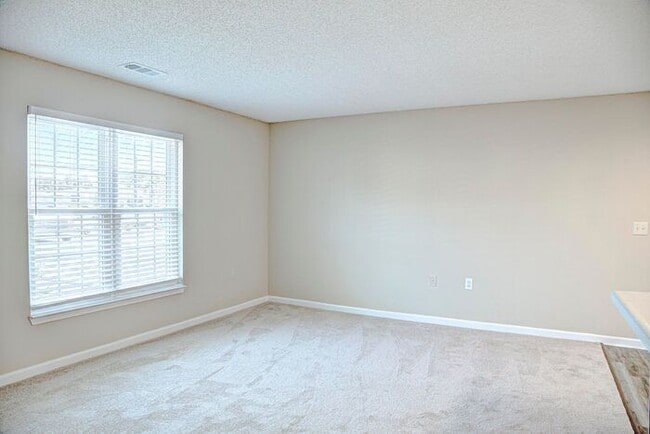 Building Photo - It's the little bit of "Extra"ordinary tha...
