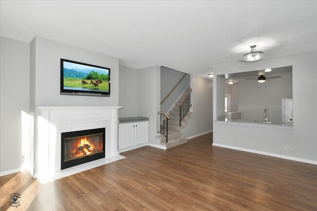 Building Photo - 523 Peebles Ct