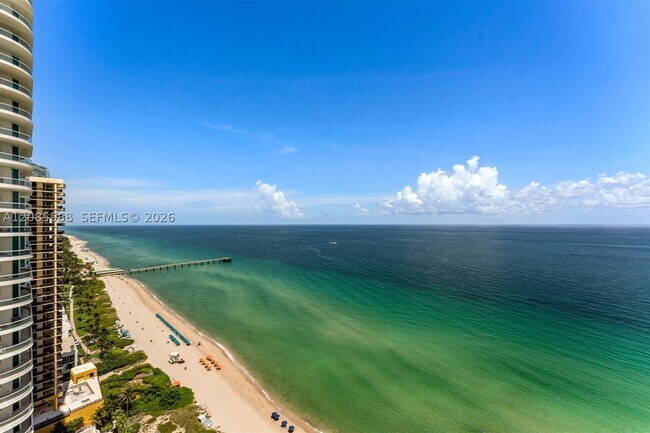 Building Photo - 16047 Collins Ave