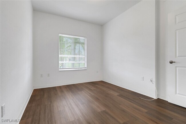 Building Photo - 20201 Estero Gardens Cir