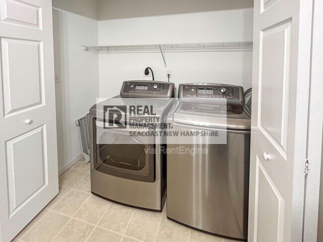 Building Photo - 12 Melody Terrace