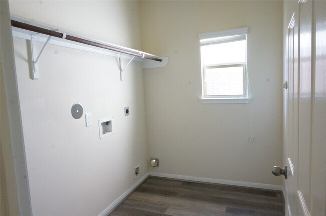 Building Photo - 2614 Whitetip Ct