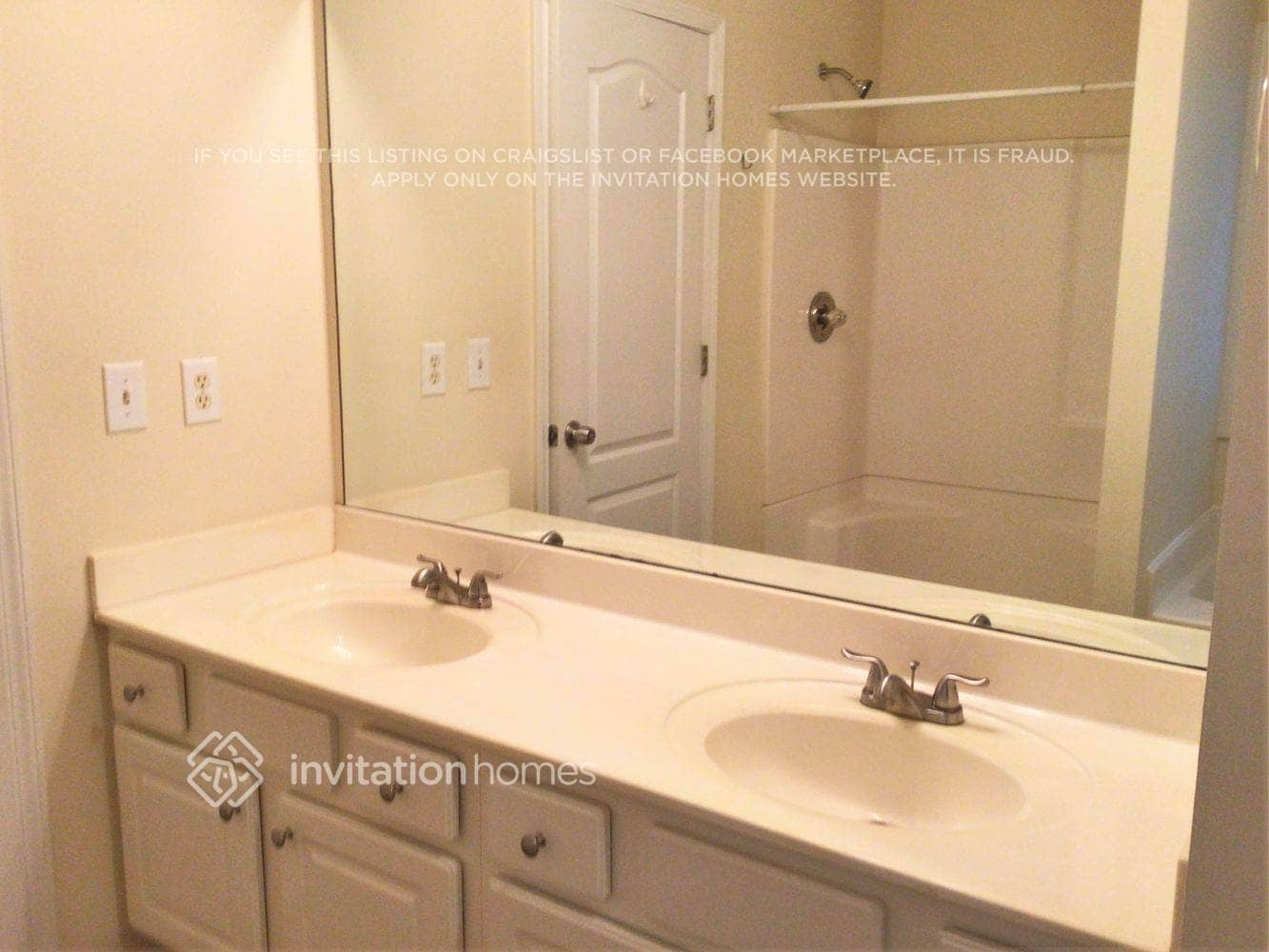 Building Photo - 4375 Red Rock Point
