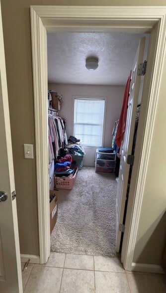 Building Photo - 1110 Ekstam Dr