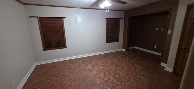 Building Photo - 3321 Avenue M