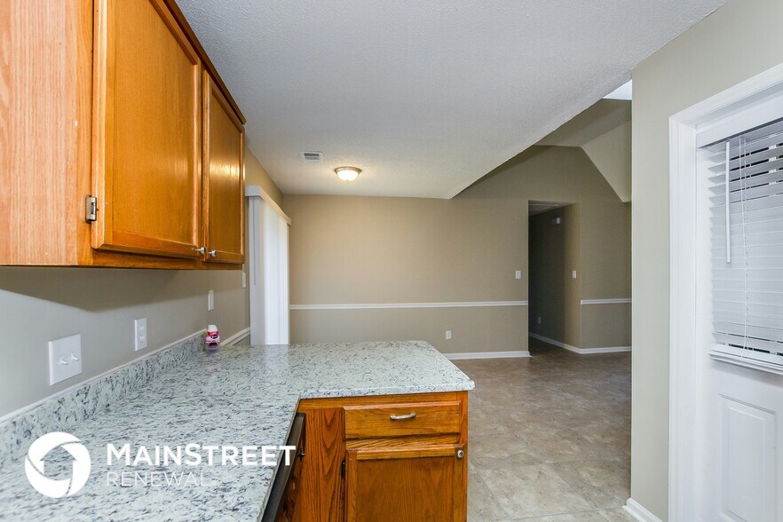 Building Photo - 1433 Eagles Landing Dr