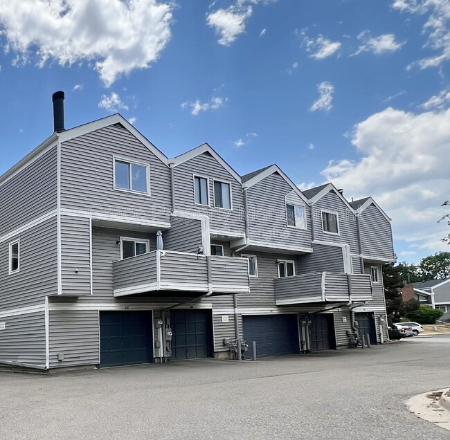 Building Photo - 22 S Nome St