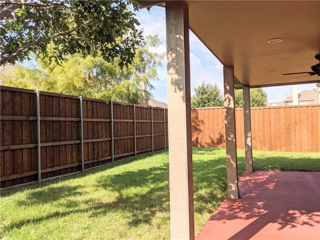 Building Photo - 10321 Cochron Dr