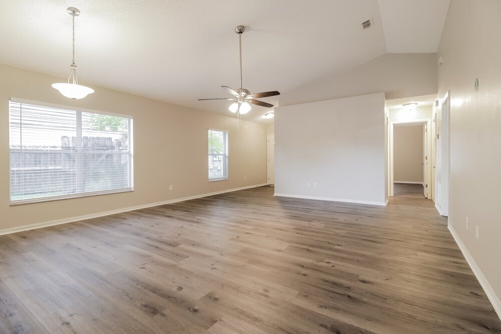 Building Photo - 646 Upperriver Ct