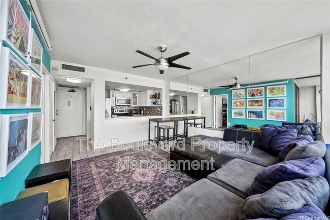 Building Photo - 2499 Kapiolani Blvd