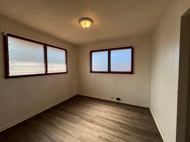Building Photo - Charming 3-Bedroom Home with Bonus Room – ...