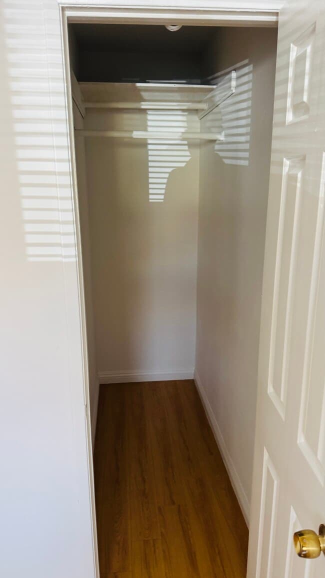 Building Photo - 515 N Nicholson Ave