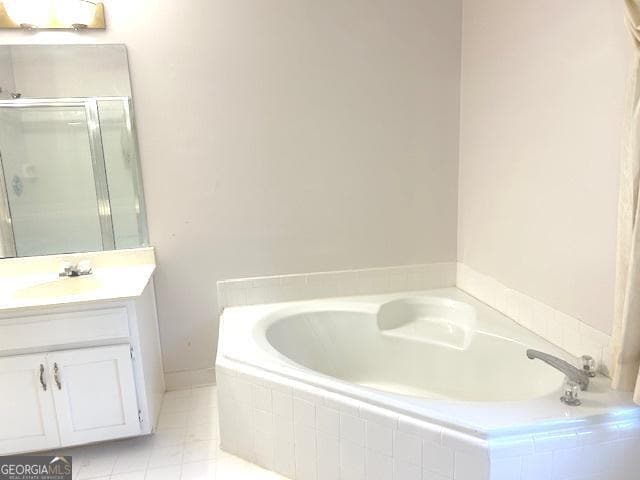 Building Photo - 305 Carriage Chase