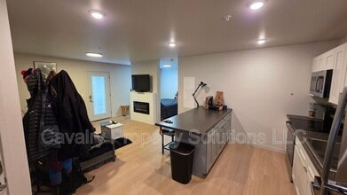 Building Photo - 1221 Commonwealth Ave