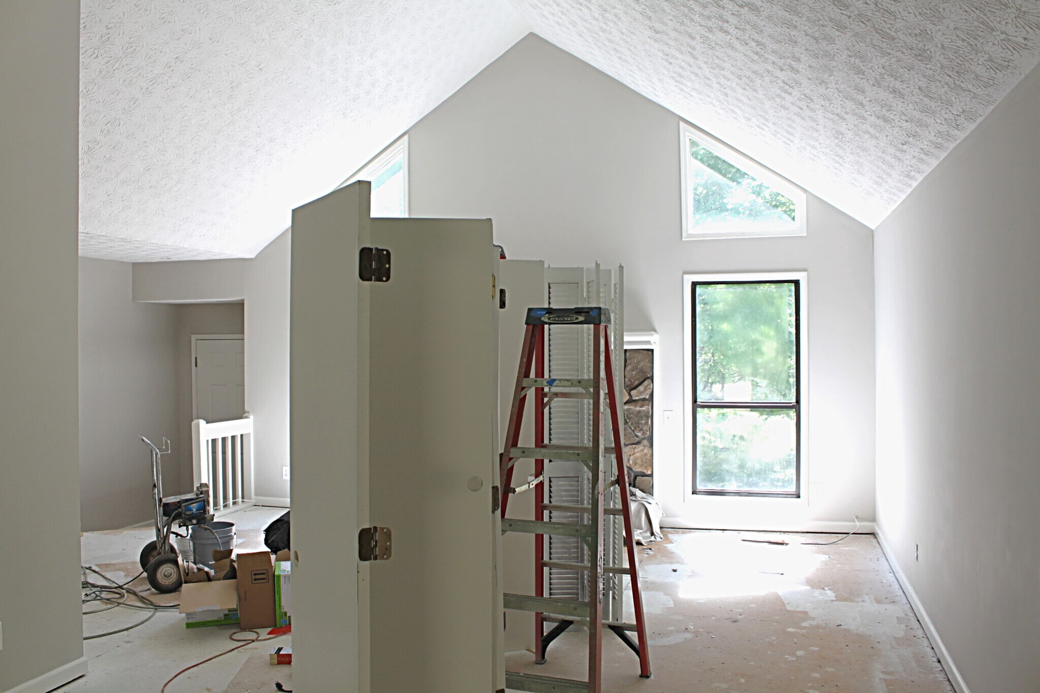 Livingroom - 1095 Mountain Springs Dr NW