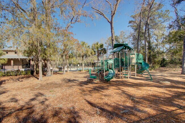 Building Photo - 2319 Watchtower Ln