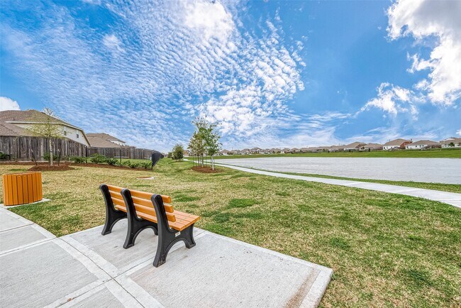 Building Photo - 506 Pecan Landing Ln