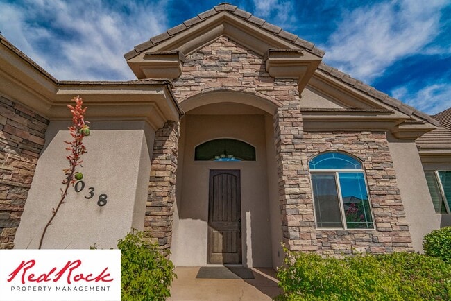 Building Photo - Minimally Furnished home in Little Valley!