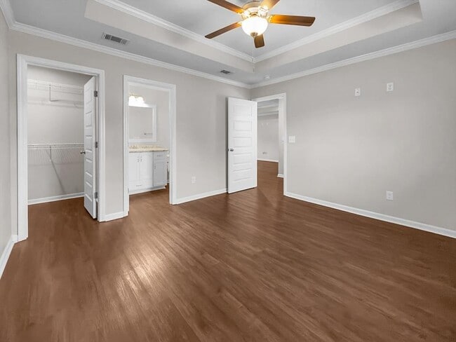 Building Photo - 1739 Eli Pl