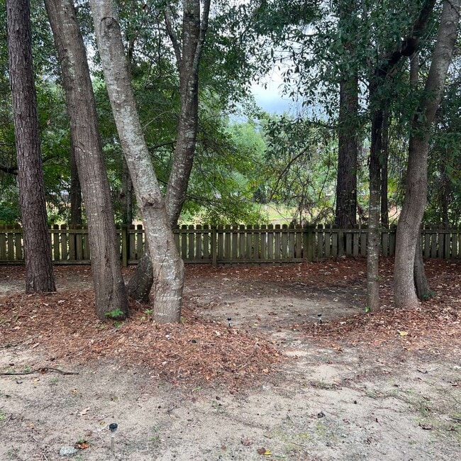 Building Photo - 66 Isle Of Palms E