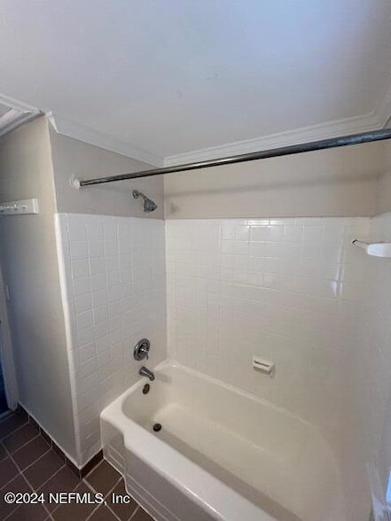 Building Photo - 768 Osceola St