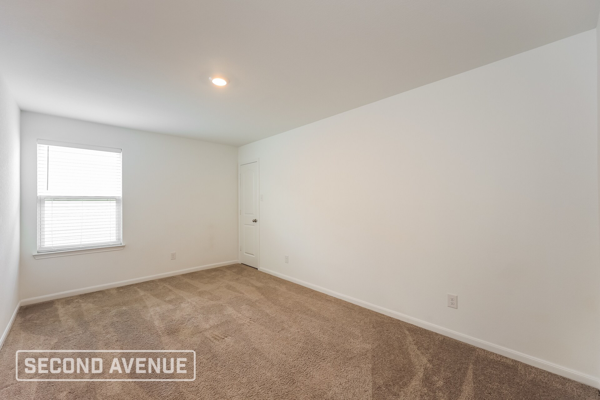 Building Photo - 10907 Lafayette Lp