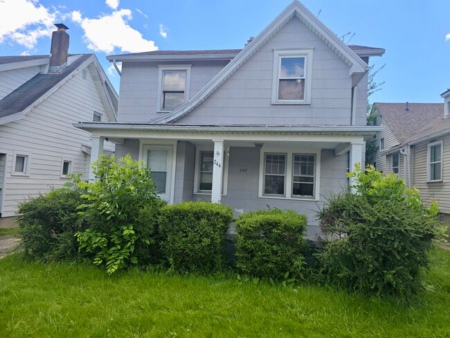 Building Photo - 244 E Siebenthaler Ave